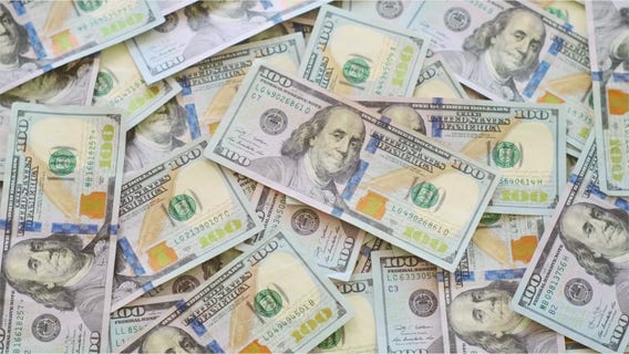 Man hits lottery jackpot day after just missing big win by one number